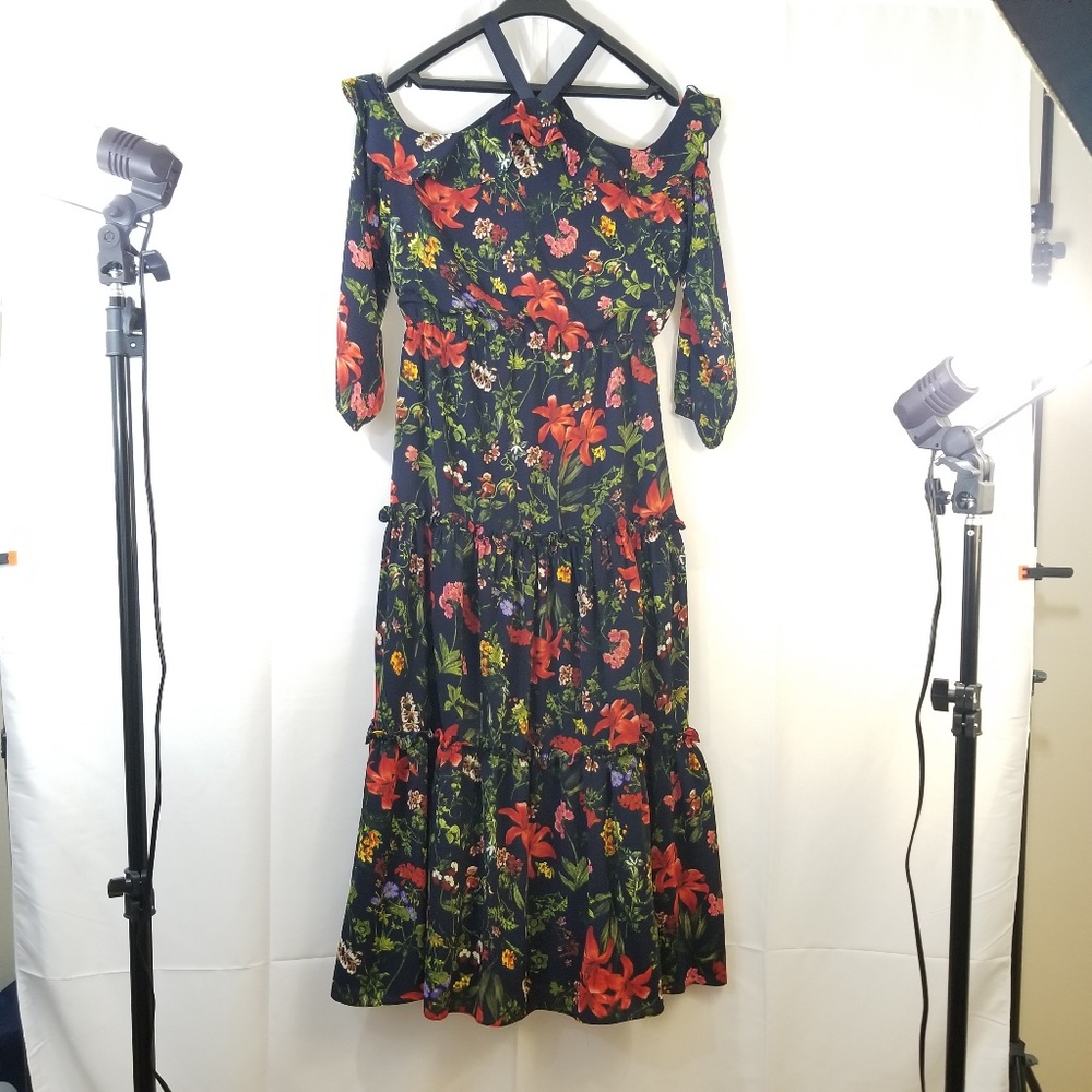 London Times Cold Shoulder Maxie Dress